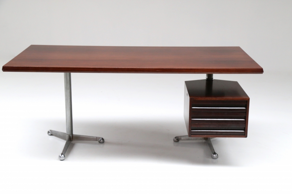 osvaldo-borsani-tecno-desk-bureau-boomerang.jpg