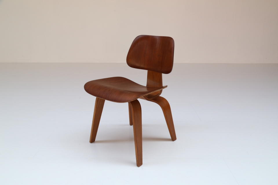 eames-dcw-herman-miller.jpg