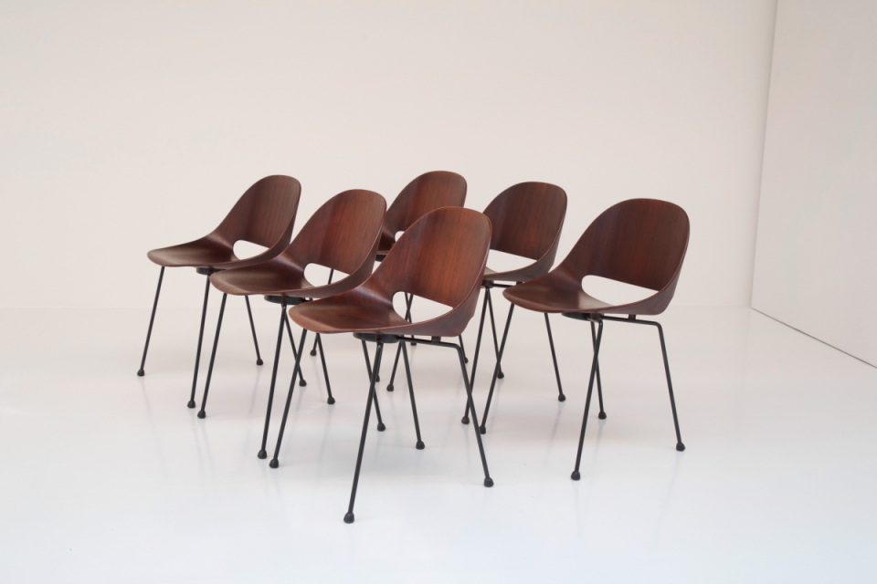 leon-stynen-chairs.jpg