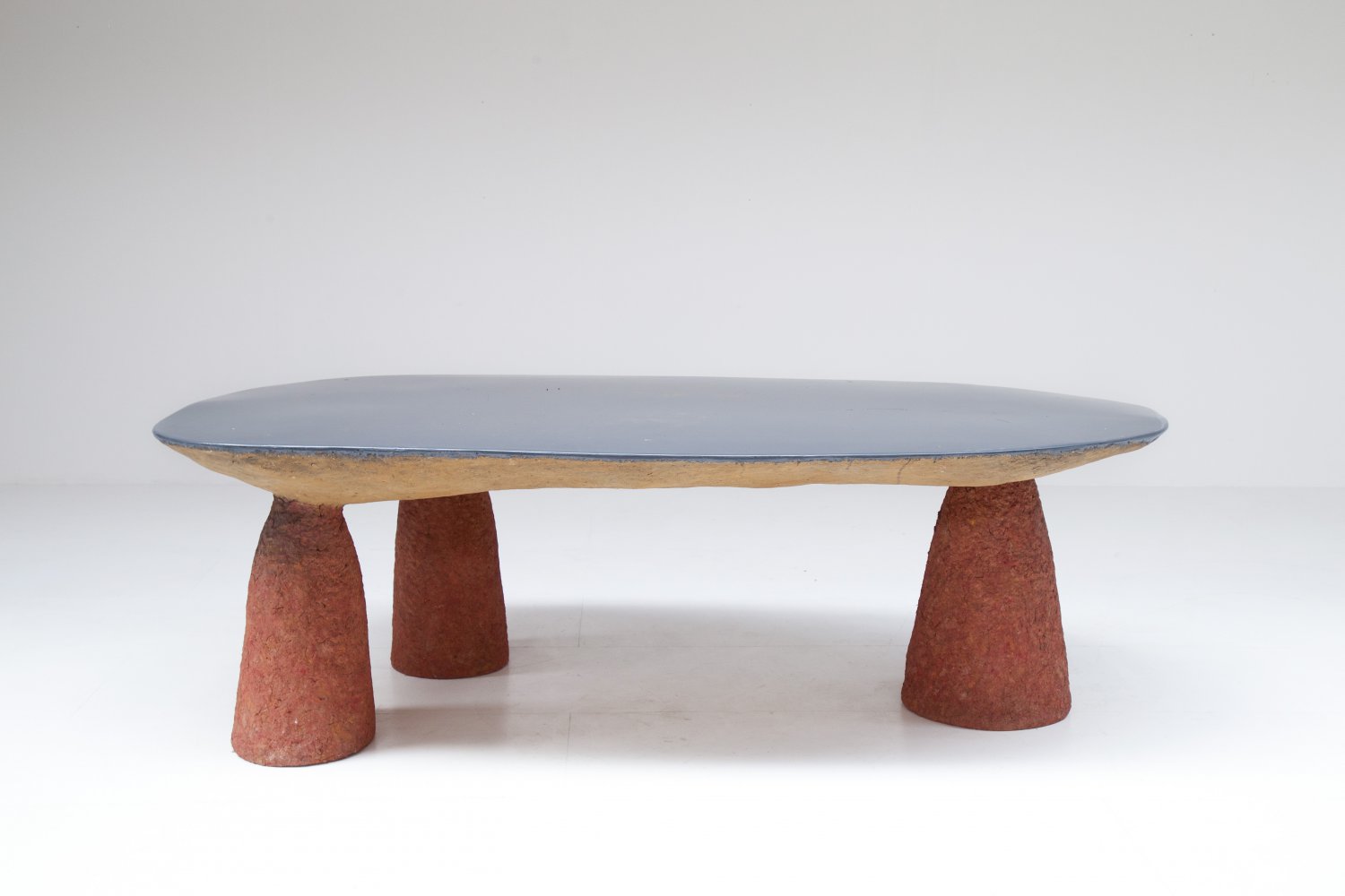 Freeform table