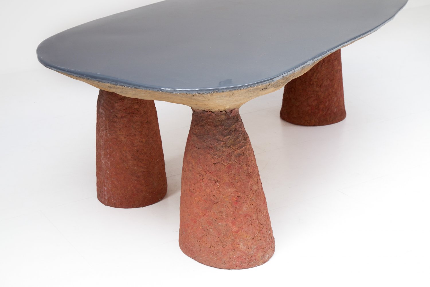 Freeform table