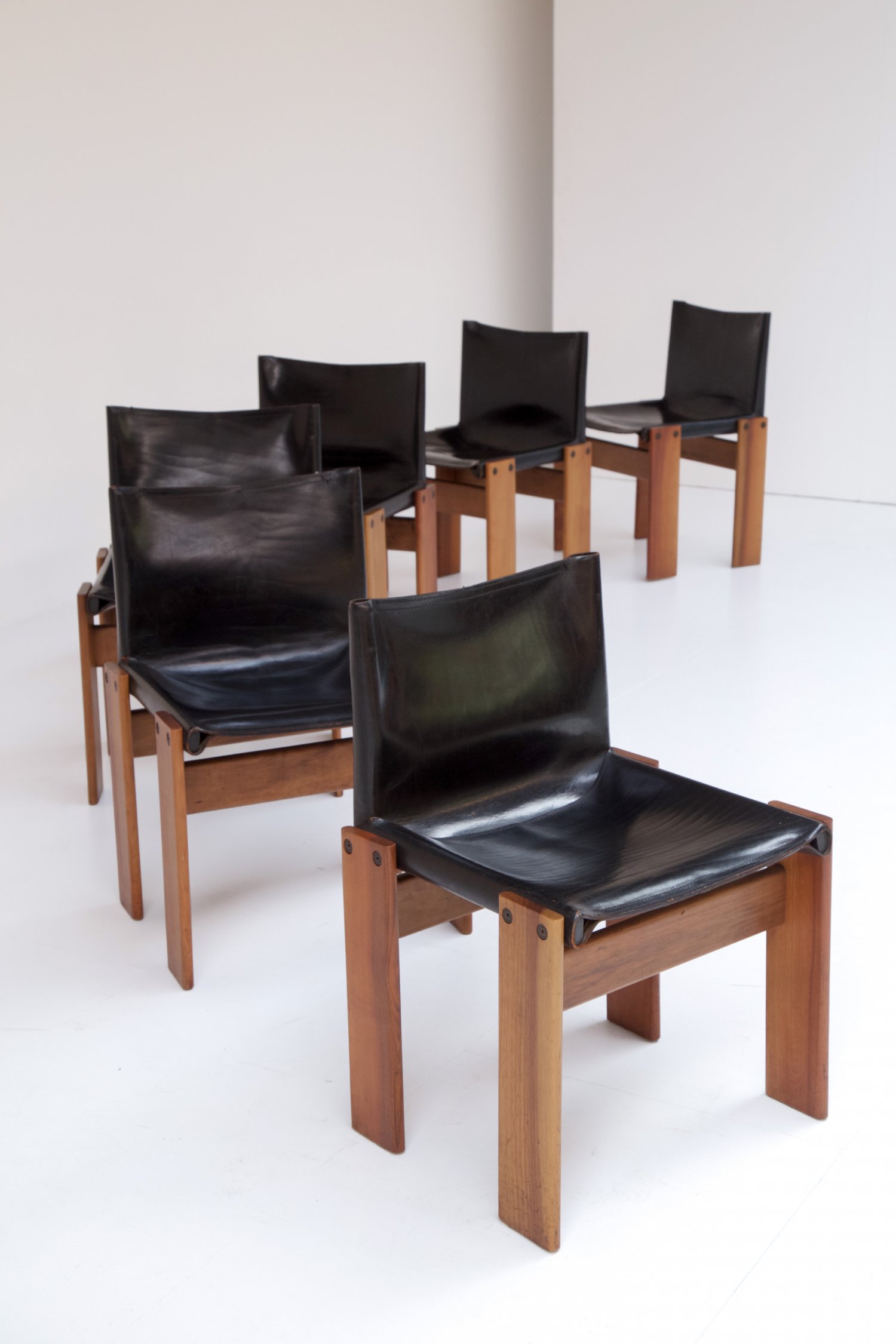 Monk chairs Afra & Tobia Scarpa