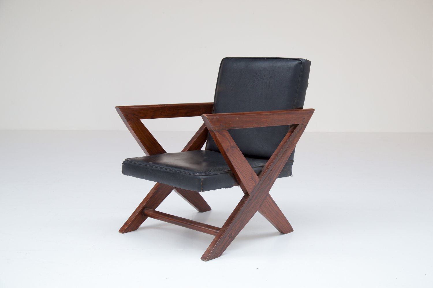 Pierre Jeanneret Lounge chair from M.L.A Flats building in Chandigarh 