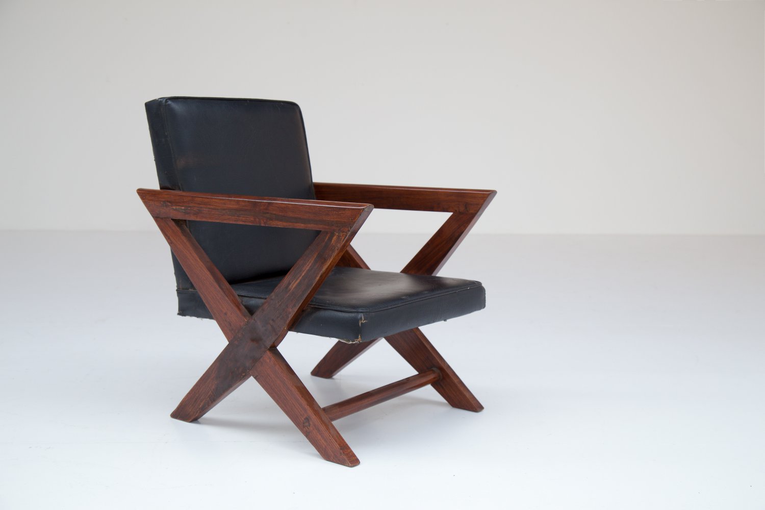 Pierre Jeanneret Lounge chair from M.L.A Flats building in Chandigarh 