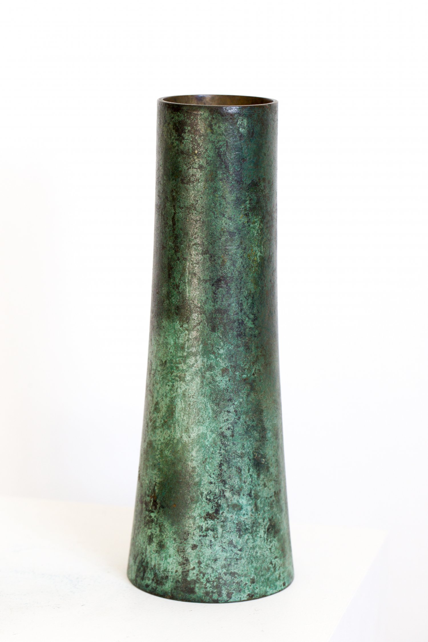 Angelo Mangiarotti bronze vases