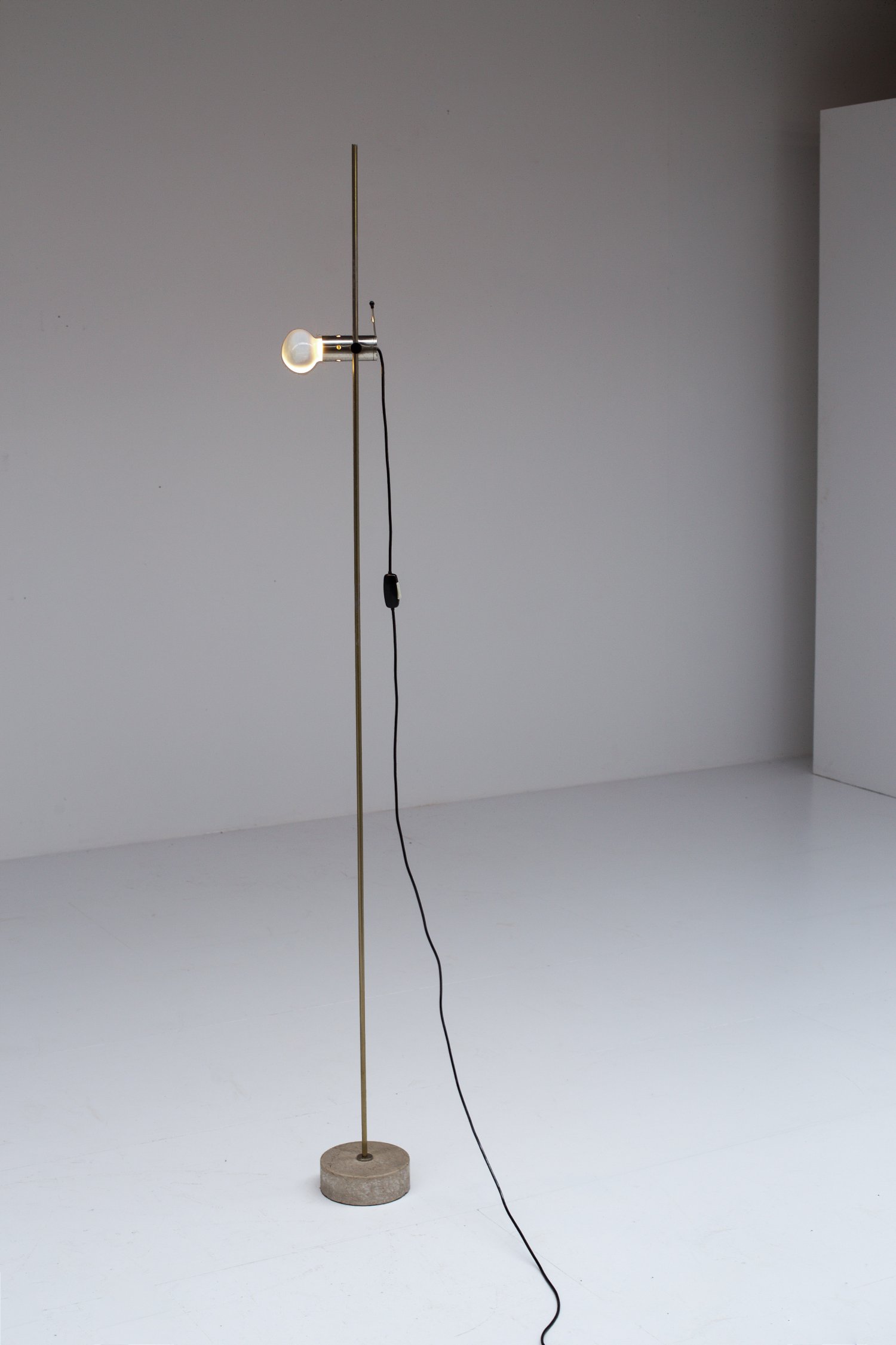 Tito Agnoli floorlamp for Oluce