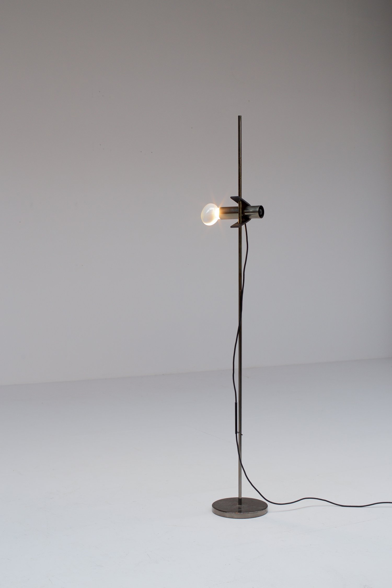 Renato Forti & Angelo Ostuni Type 399 floorlamp for Oluce