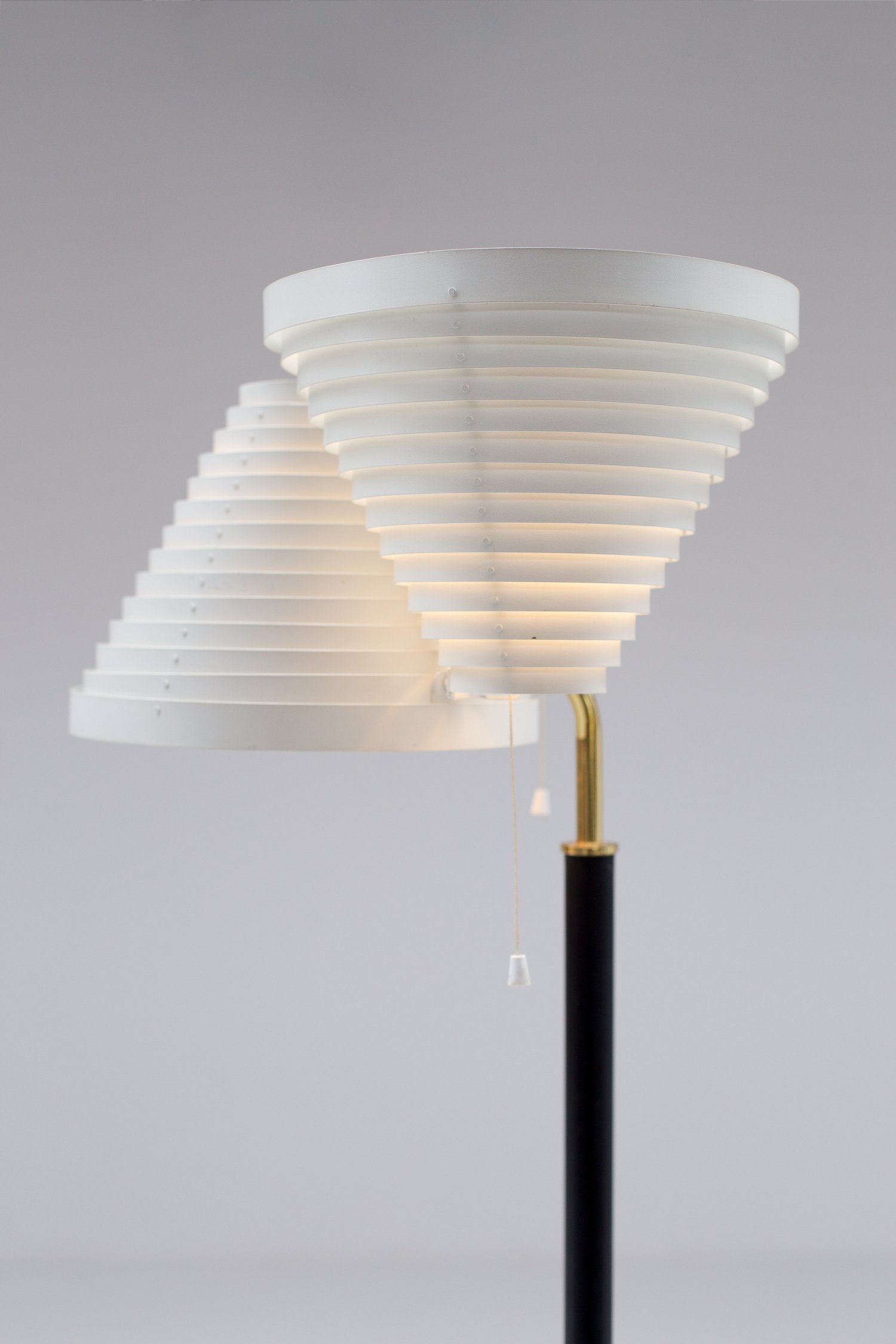 Alvar Aalto floor lamp by Valaisinpaja Oy