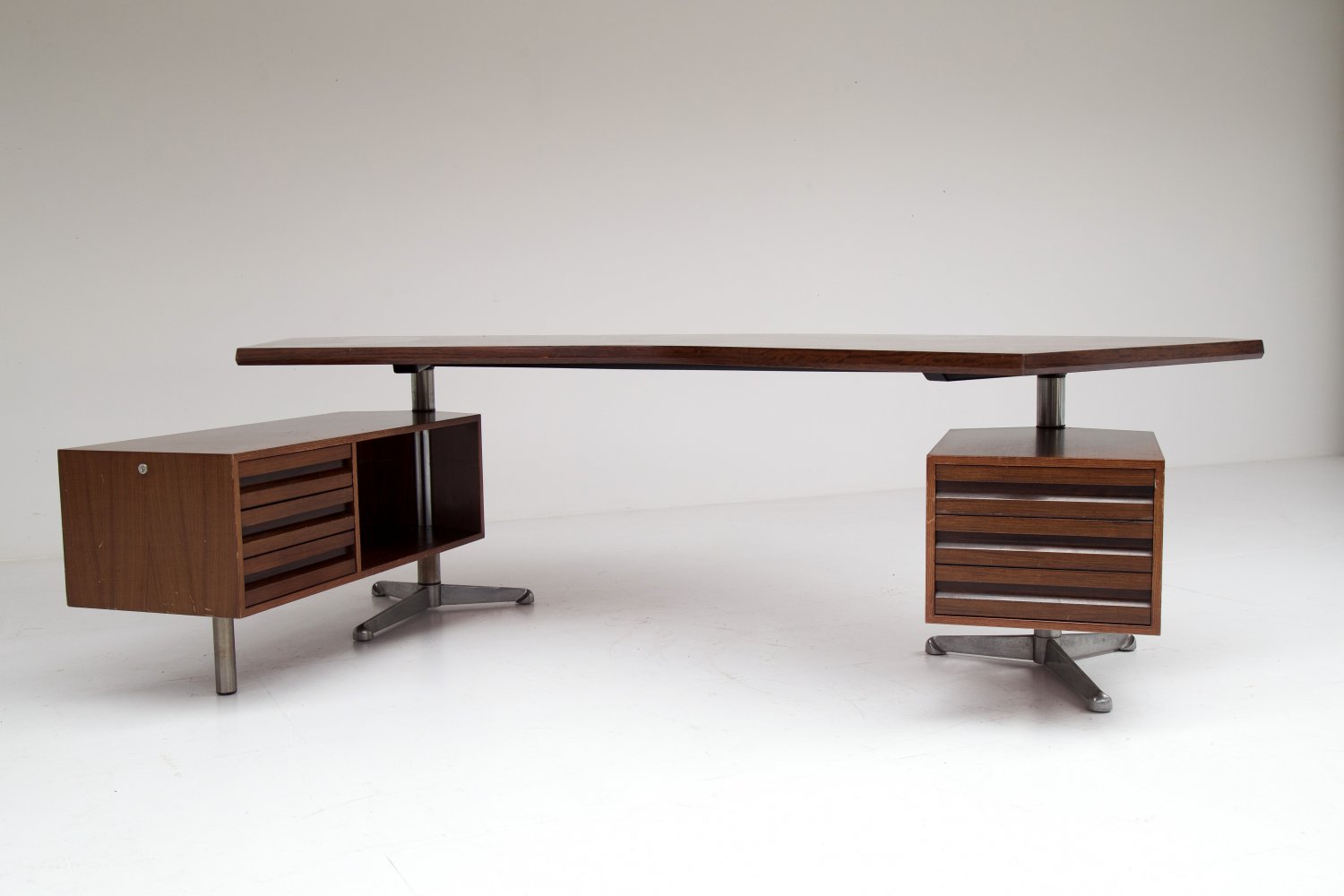 Osvaldo Borsani Boomerang desk for Tecno Milano