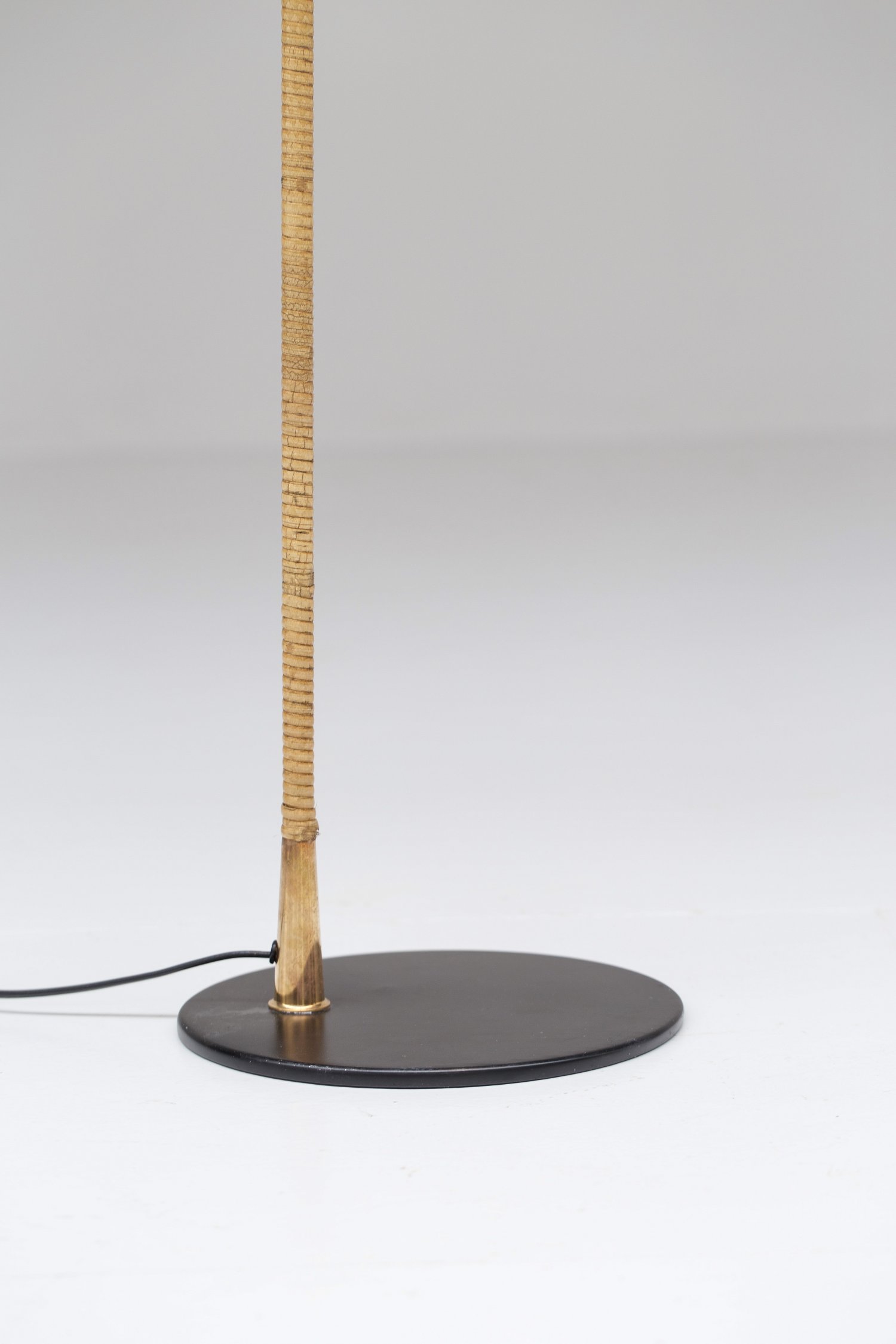 Paavo Tynell floorlamp by Idman