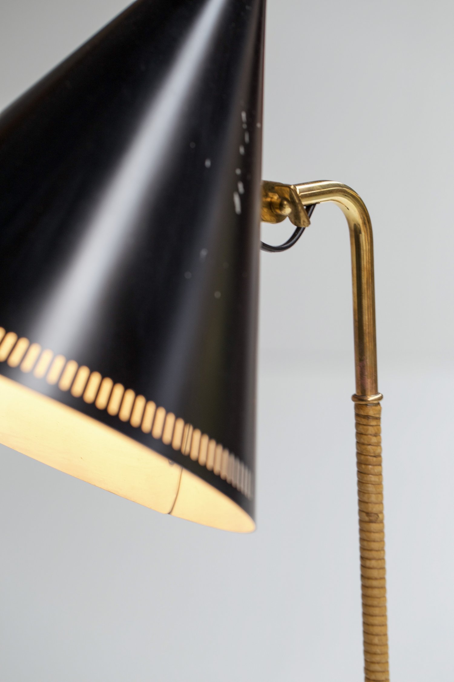 Paavo Tynell floorlamp by Idman