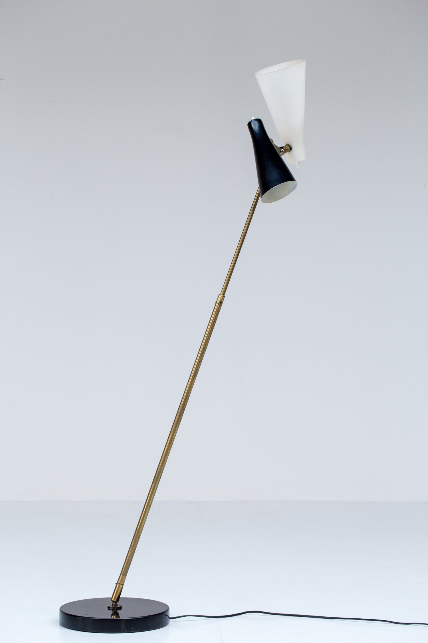 Giuseppe Ostuni floorlamp 