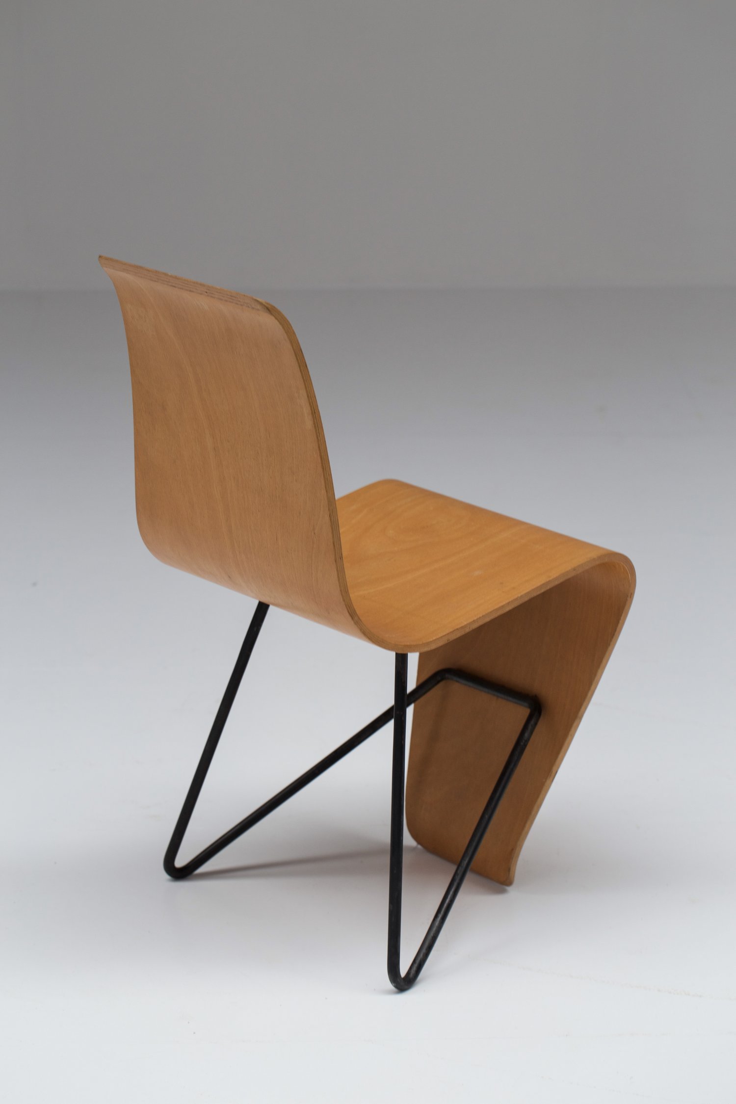 André Bloc chair 'Bellevue'