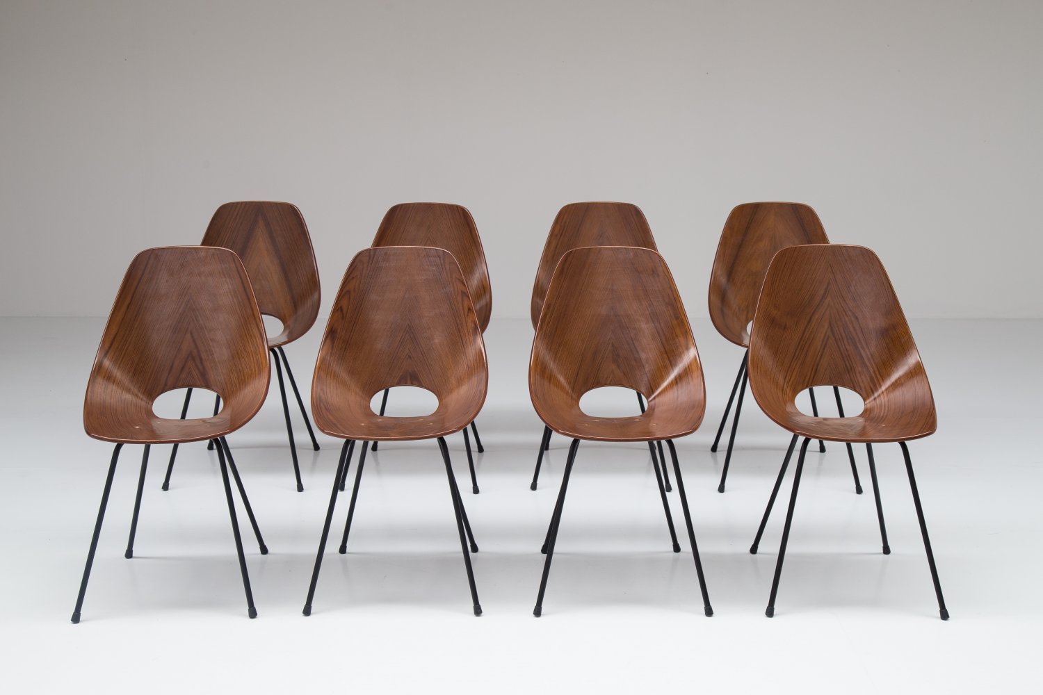 Set of 8 medea chairs by Vittorio Nobili 