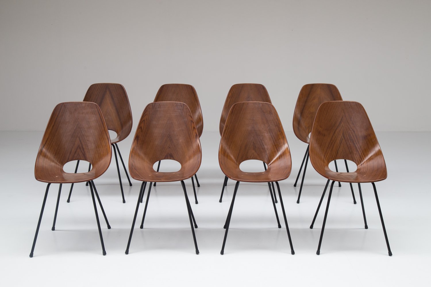 Set of 8 medea chairs by Vittorio Nobili 