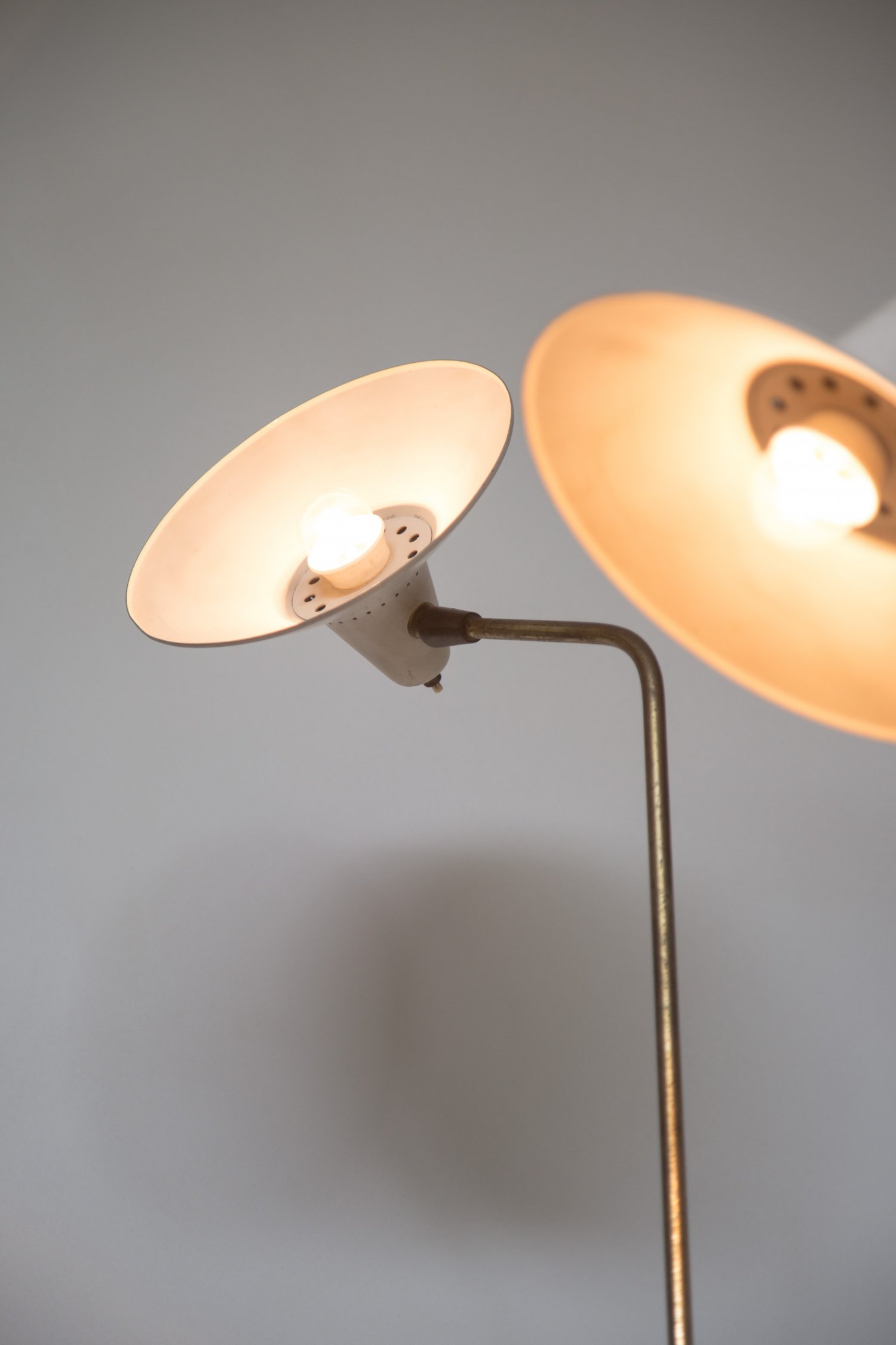 Giuseppe Ostuni floor lamp