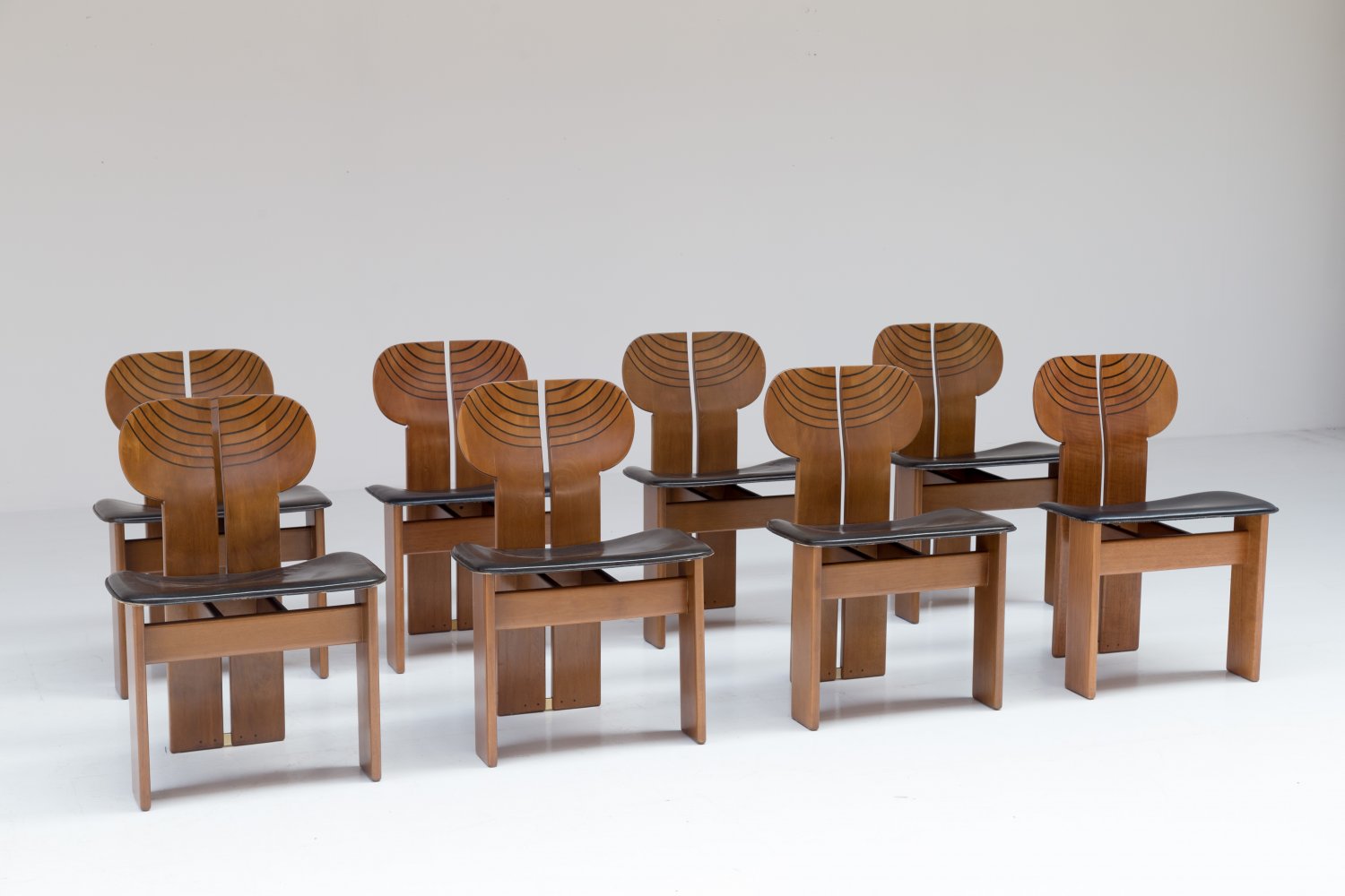 Set of 8 'Africa' chairs for Maxalto