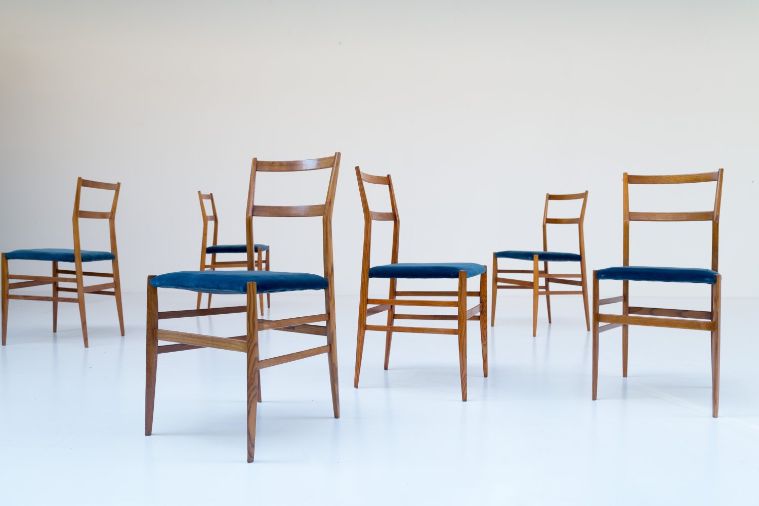 Set of 6 Superleggeras by Gio Ponti for Cassina