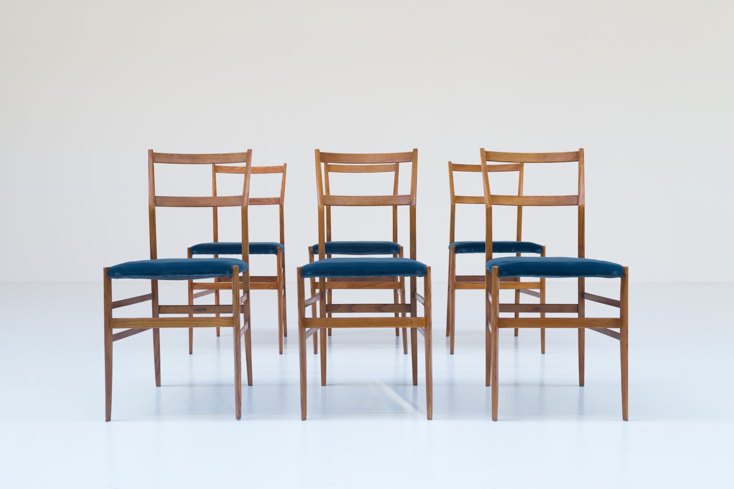 Set of 6 Superleggeras by Gio Ponti for Cassina