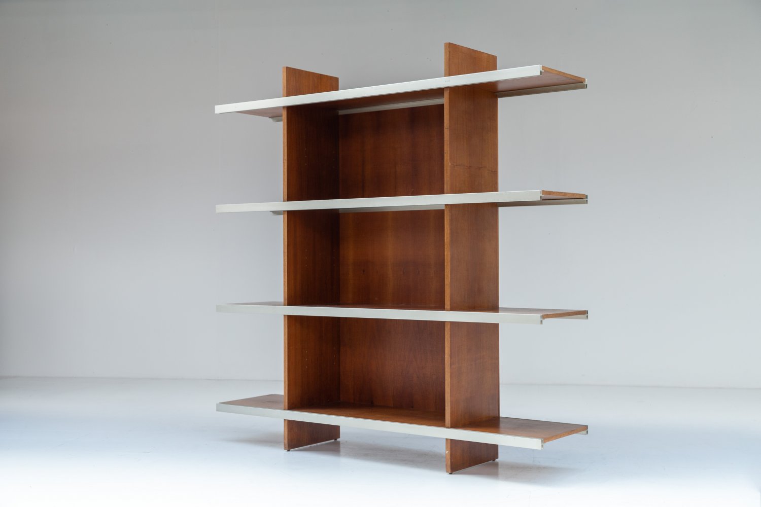 Multiuse cabinet by Angelo Mangiarotti 