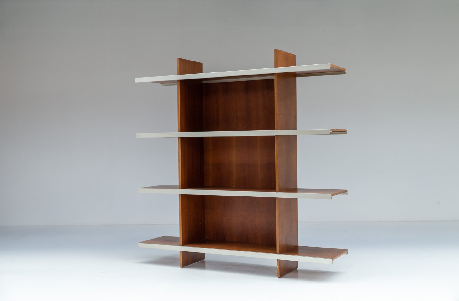 Multiuse cabinet by Angelo Mangiarotti 