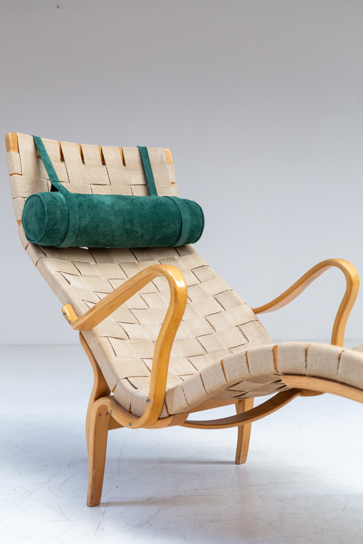 Bruno Mathsson 'Pernilla III' lounge chair.