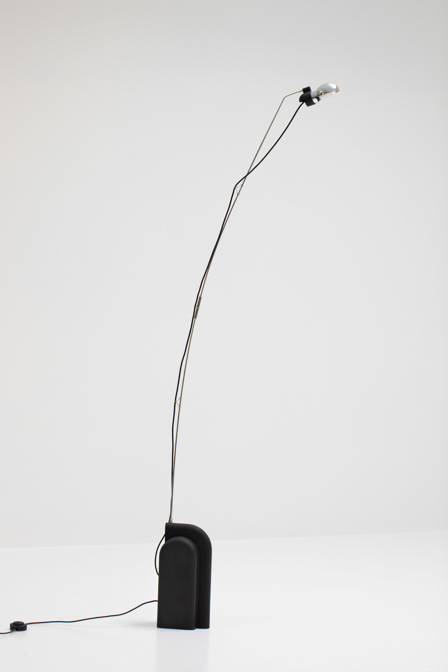 Ennio Chiggio floorlamp by Lumenform