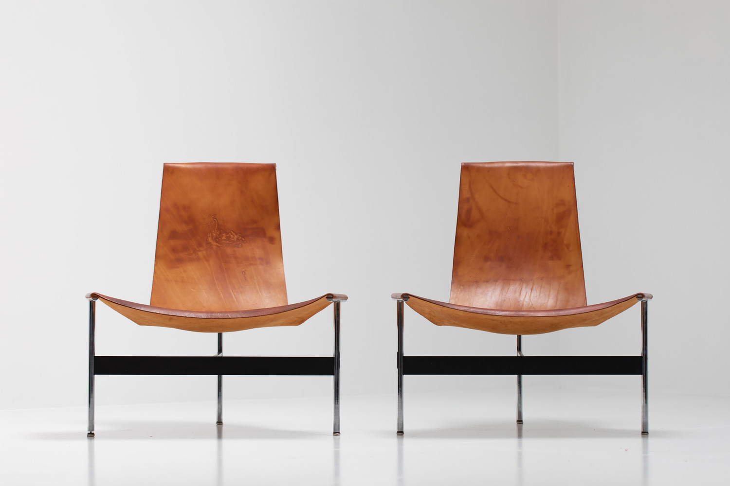 William Katavolos for Laverne International 'TH-15' Lounge Chairs