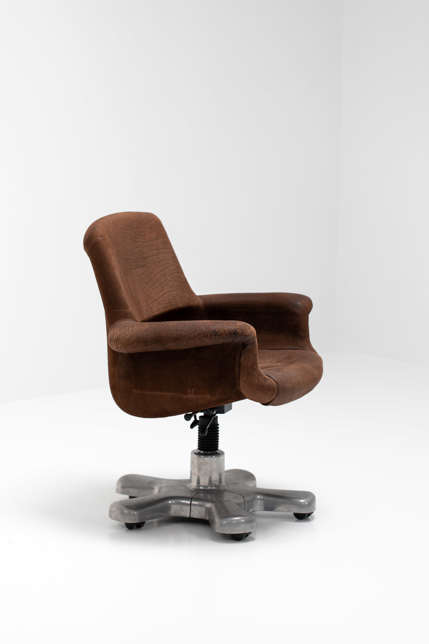 Angelo Mangiarotti office chair 