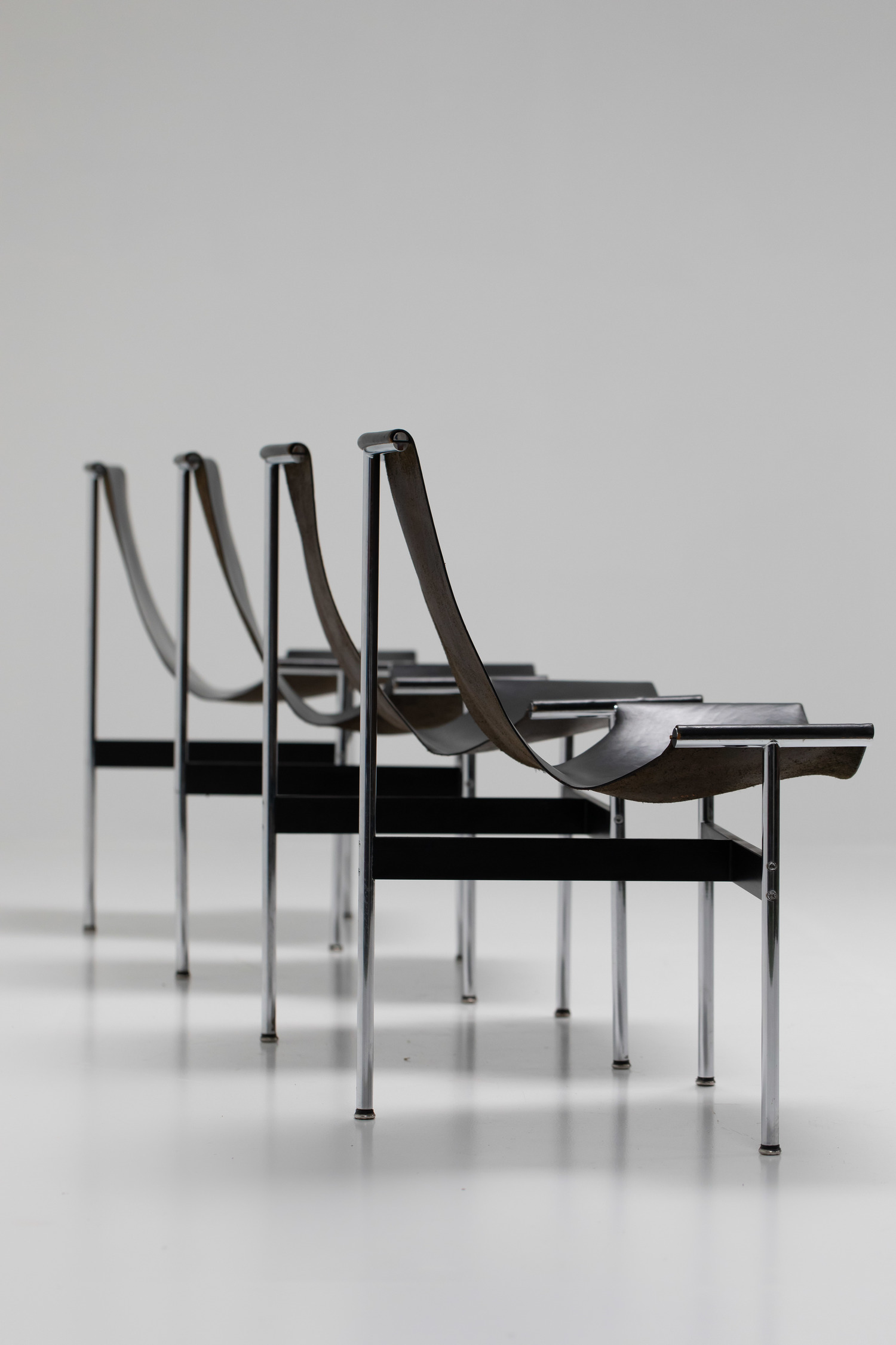 Set of 4 T-chairs by Katavolos and Laverne