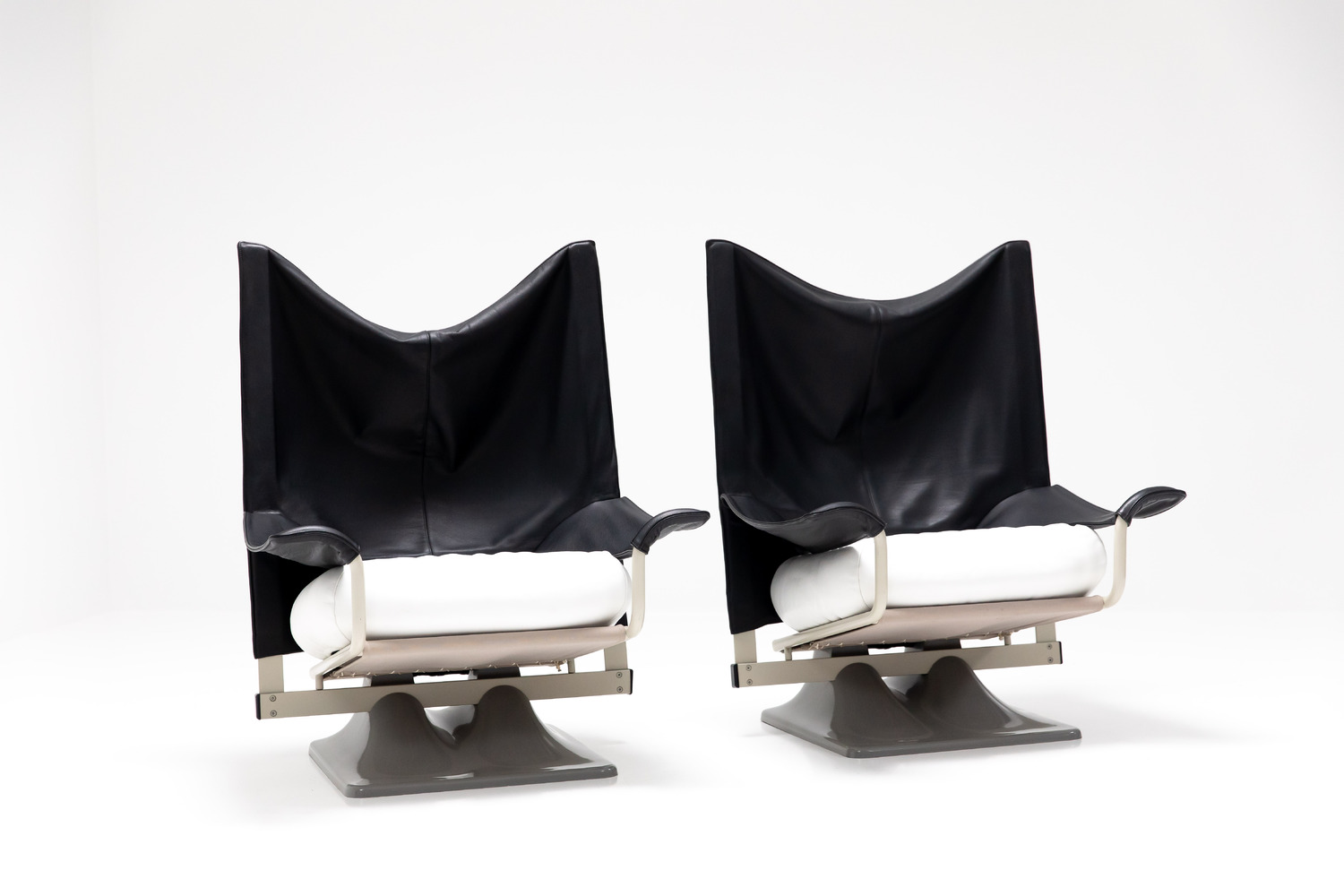 AEO Leather Chairs by Archizoom