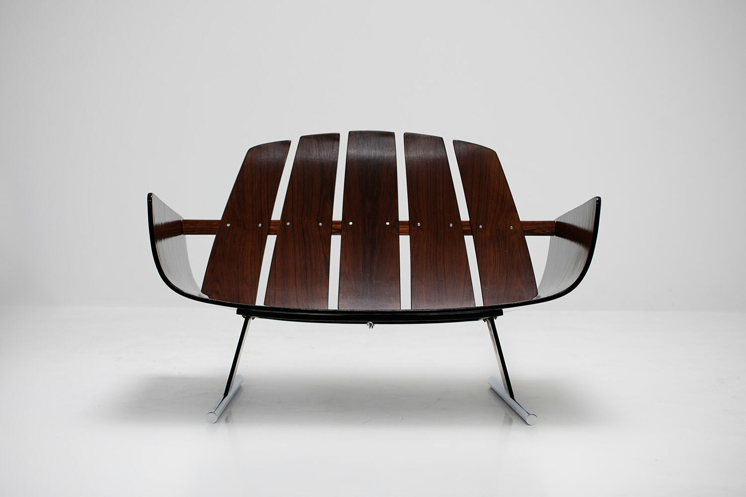 Jorge Zalszupin 'Presidencial' Chair by L'Atelier