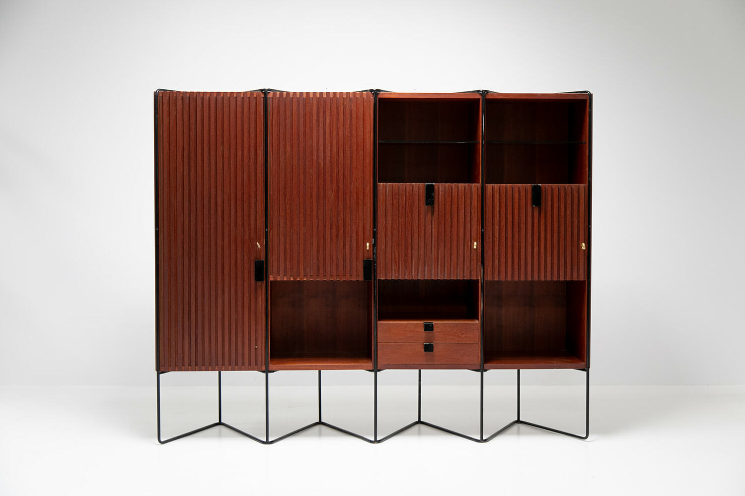 Taichiro Nakai cabinet Permanente Mobili Italy 1953