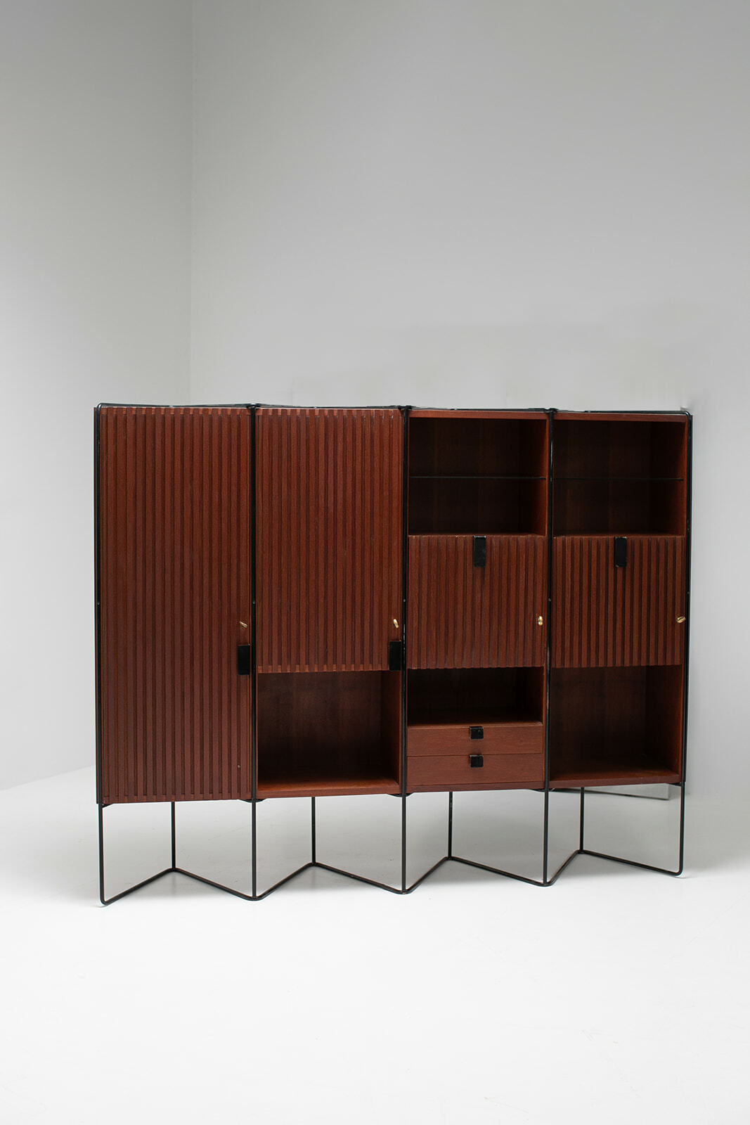 Taichiro Nakai cabinet Permanente Mobili Italy 1953