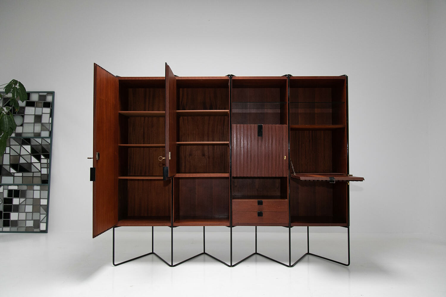 Taichiro Nakai cabinet Permanente Mobili Italy 1953