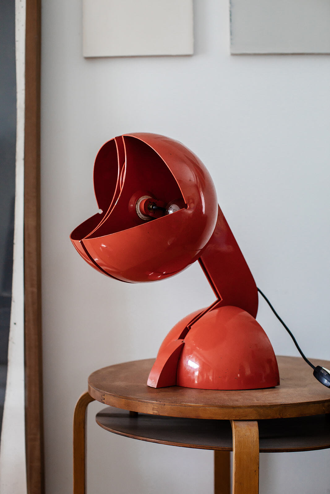 Rare orange La Ruspa lamp by Gae Aulenti