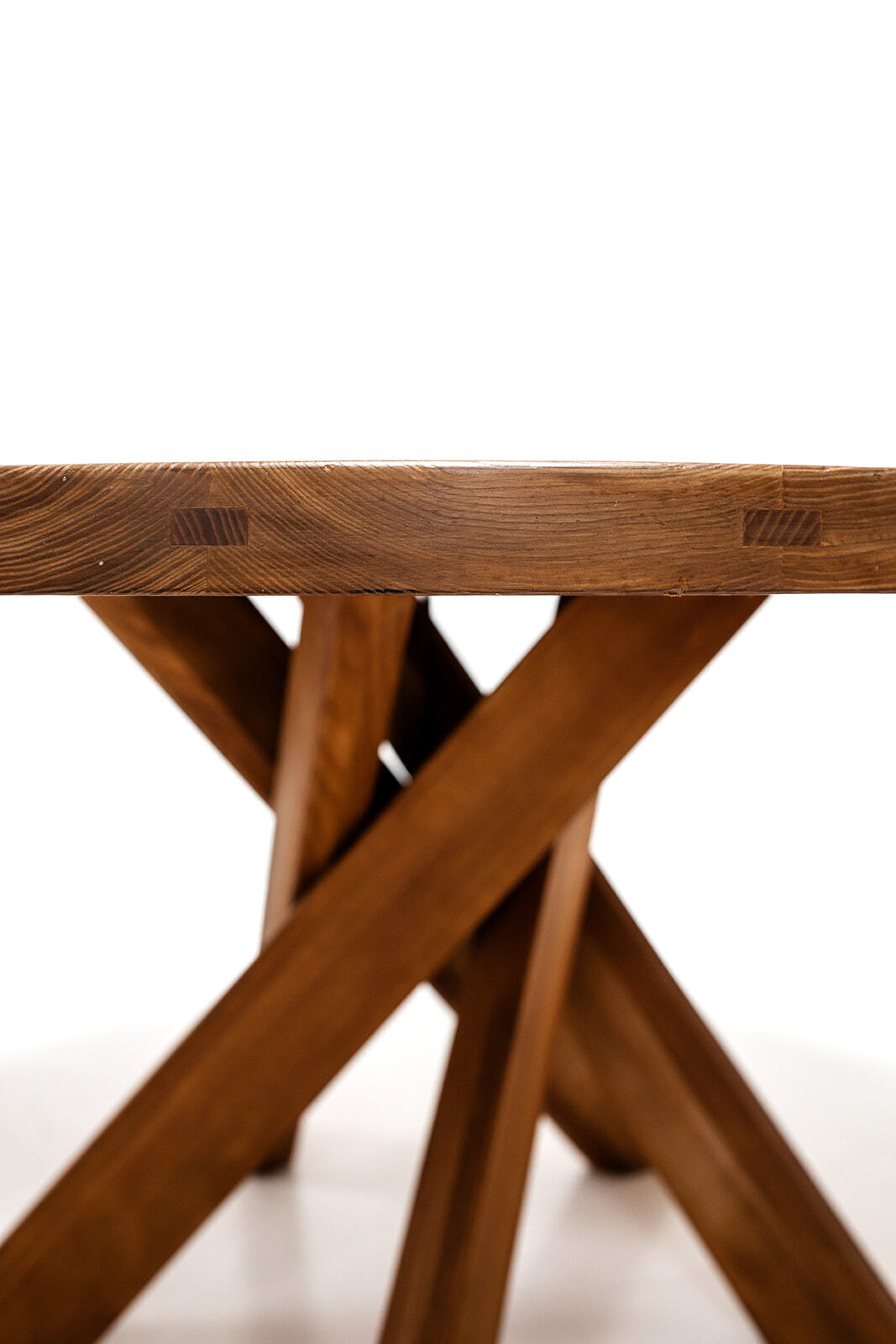 Round dining table by Pierre Chapo