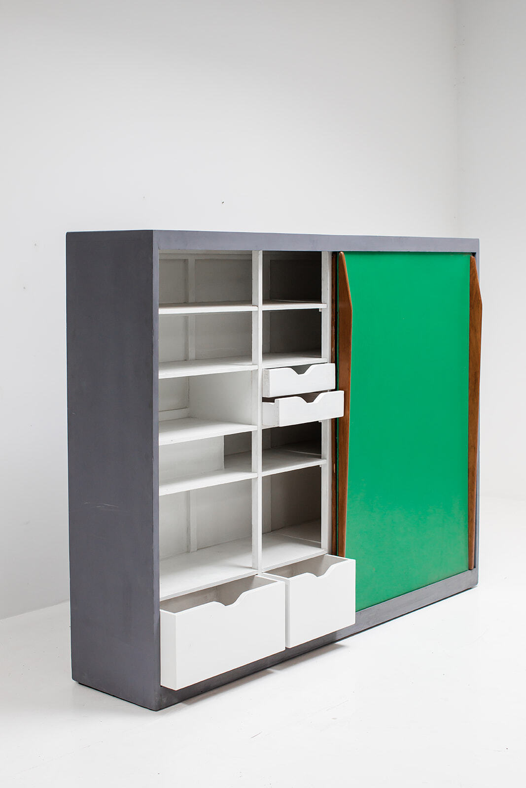 Room divider from L'Unité D'Habitation Marseille- Le Corbusier